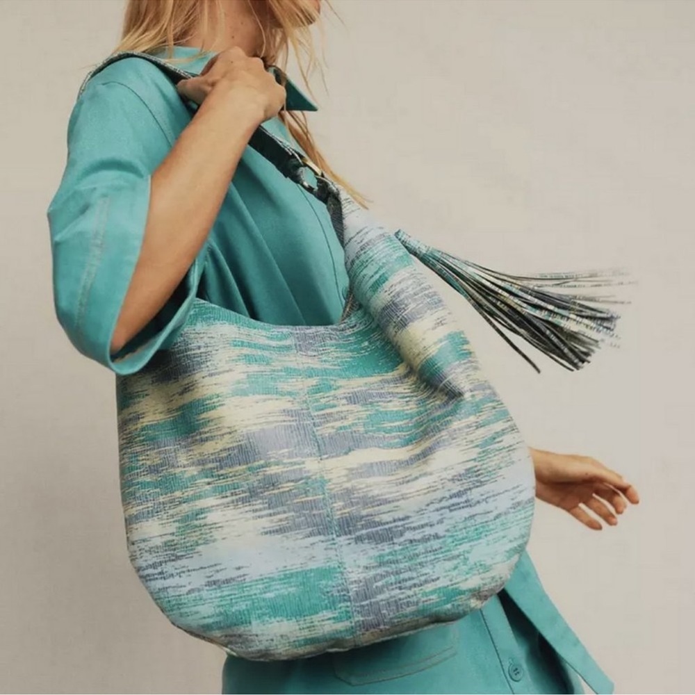 Hobo International Gardner Cracked Glass Leather Shoulder Bag